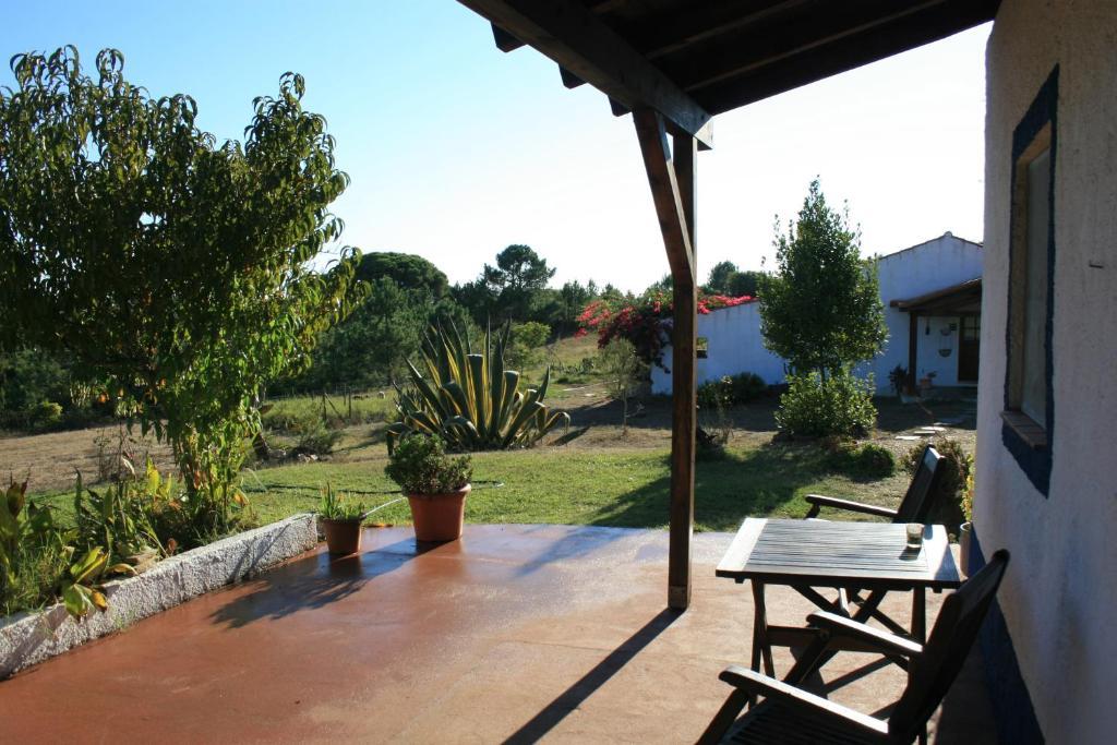 Monte Da Choca Guest House Sao Teotonio Bilik gambar